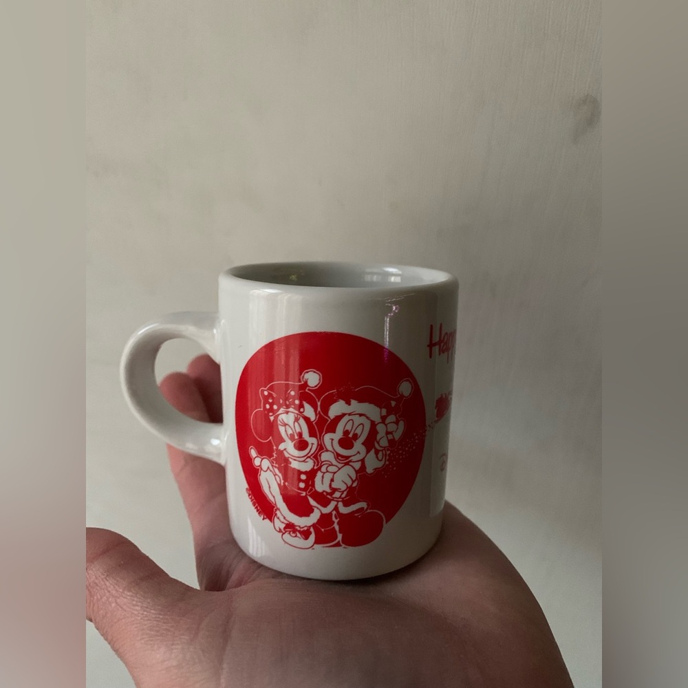 Disney Parks: Happy Holidays Espresso Mug ☕️